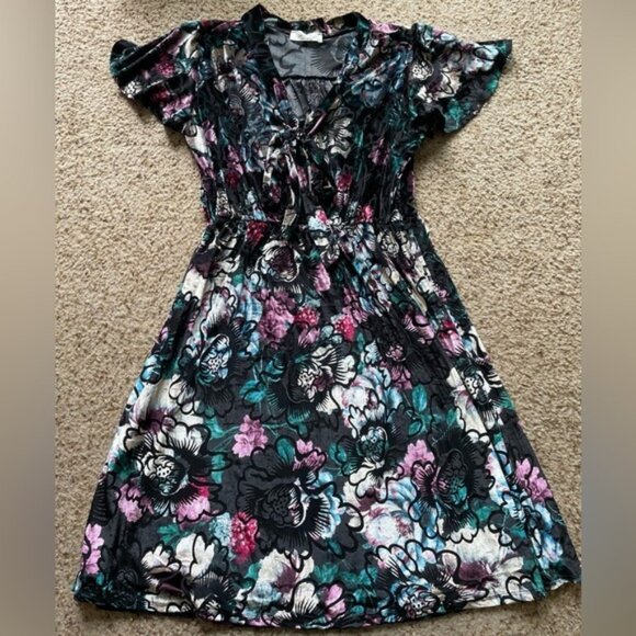 Jessy B velvet floral dress size L - Picture 6 of 7